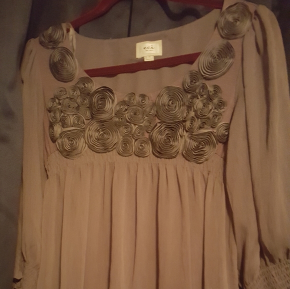 Sold - Picture 2 of 5